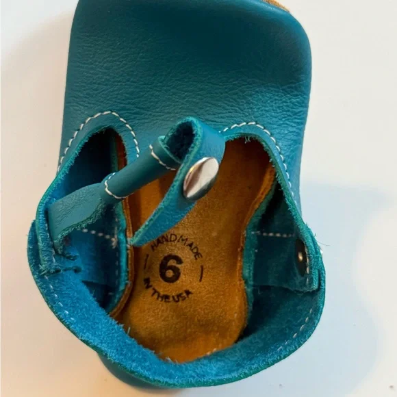 Size 6 mon petit shoes (peacock? ). - Picture 4 of 4